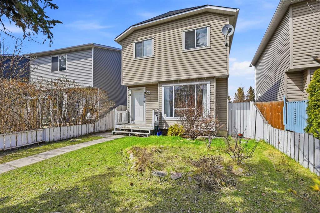 6016 Martingrove Road NE photo 2
