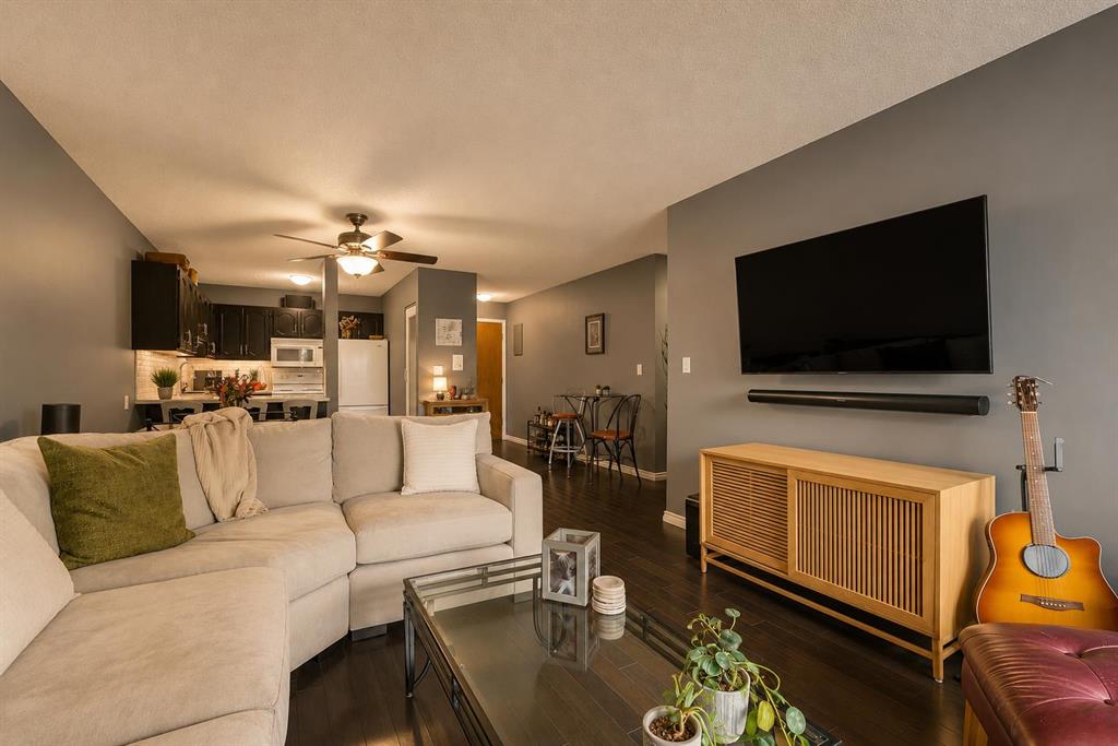 1001 68 Avenue SW #305 photo 2