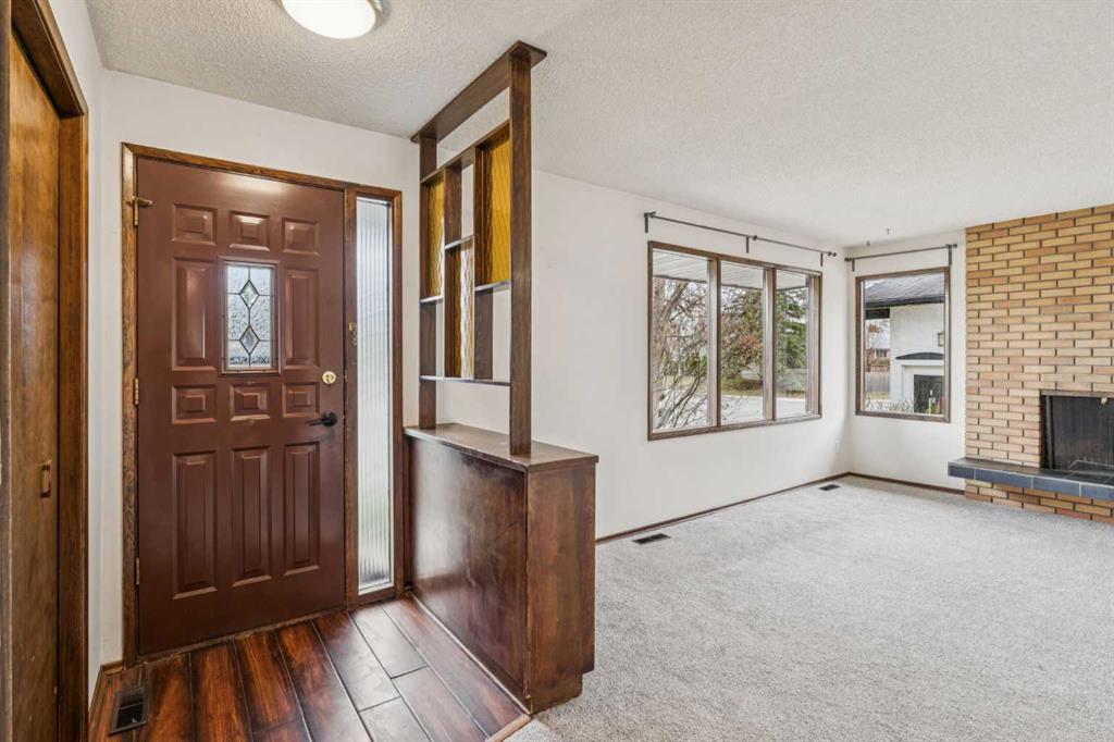 1260 Lake Sylvan Drive SE photo 2