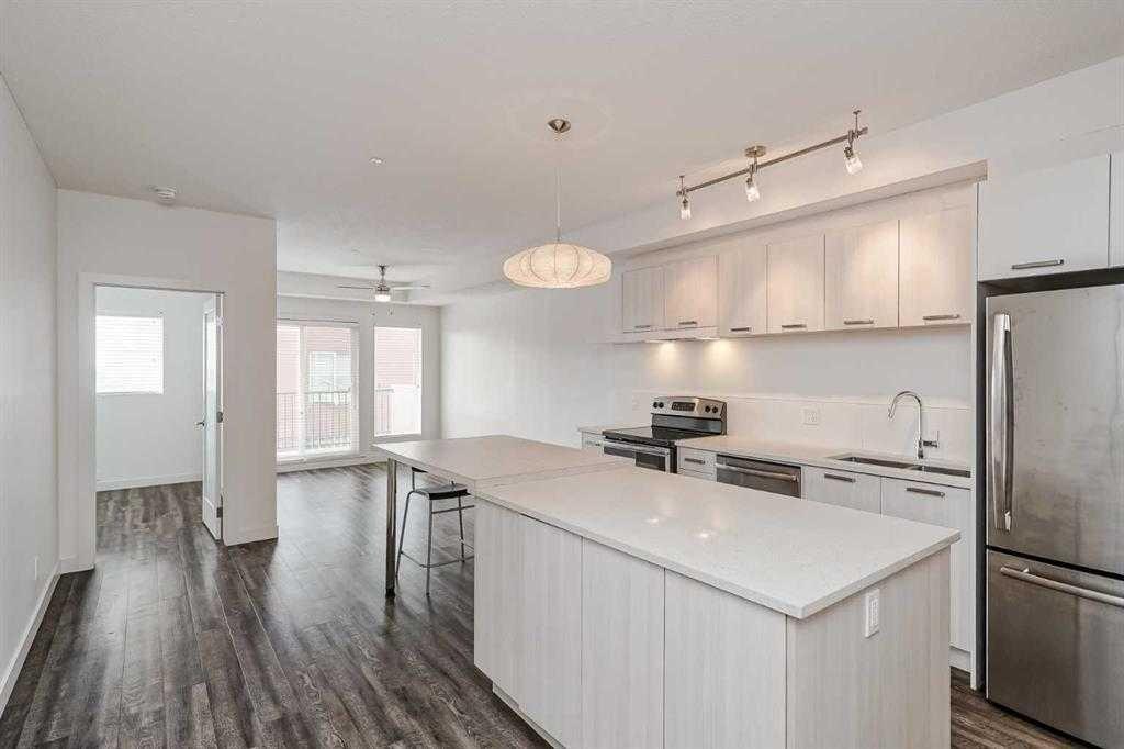 730 5 Street NE #308 photo 3