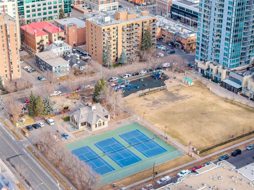 220 13 Avenue SW #403 photo 3