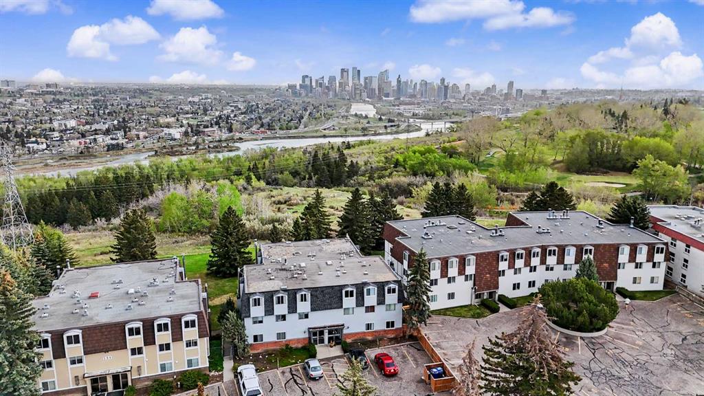 508 Cedar Crescent SW #301 photo 2
