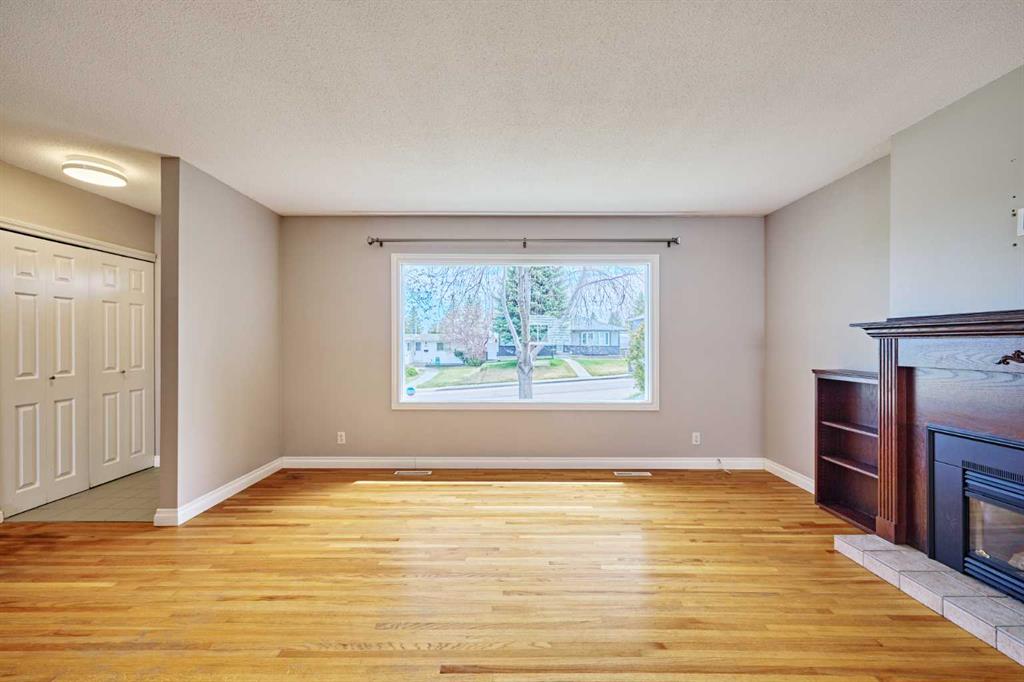 612 101 Avenue SW photo 5