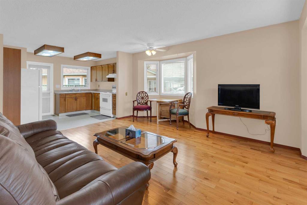 2831 Dovely Park SE photo 2