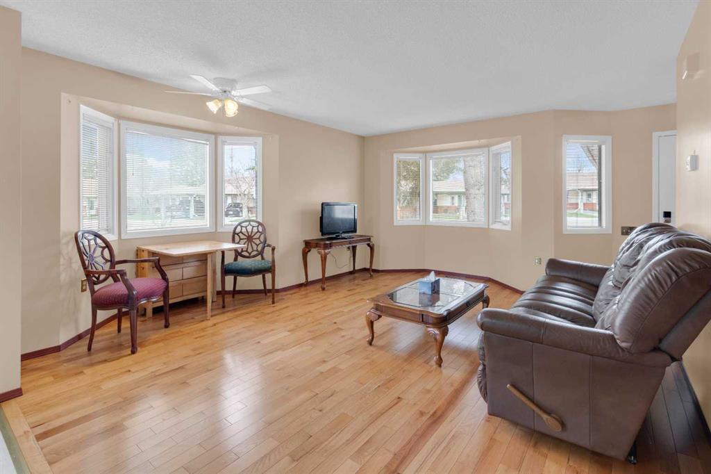 2831 Dovely Park SE photo 5