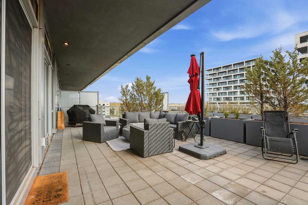 88 9 Street NE #712 photo 5