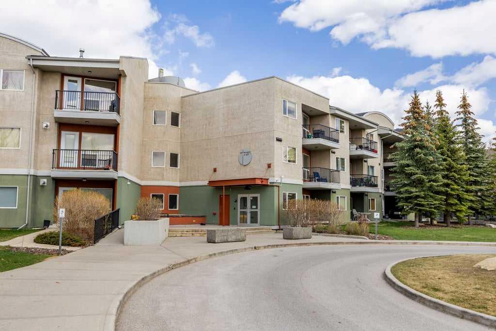 69 Springborough Court SW #119 photo 2