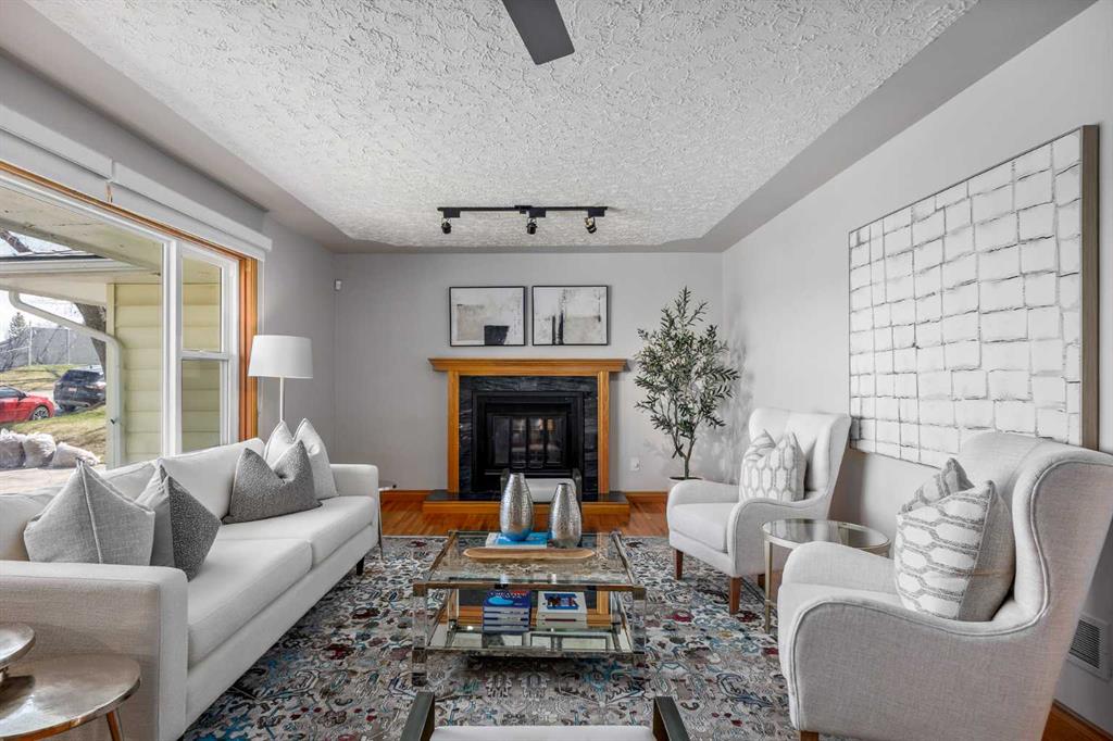 3003 25 Street SW photo 5