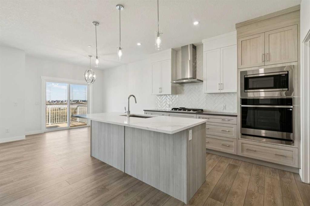 458 Hotchkiss Manor SE photo 4