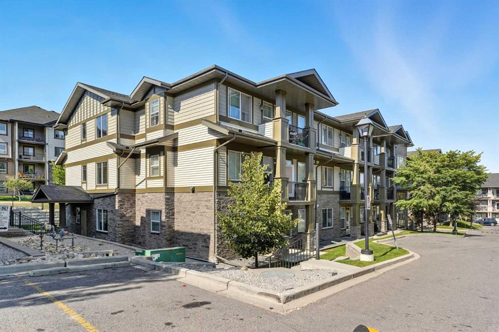 48 Panatella Road NW #310 photo 2
