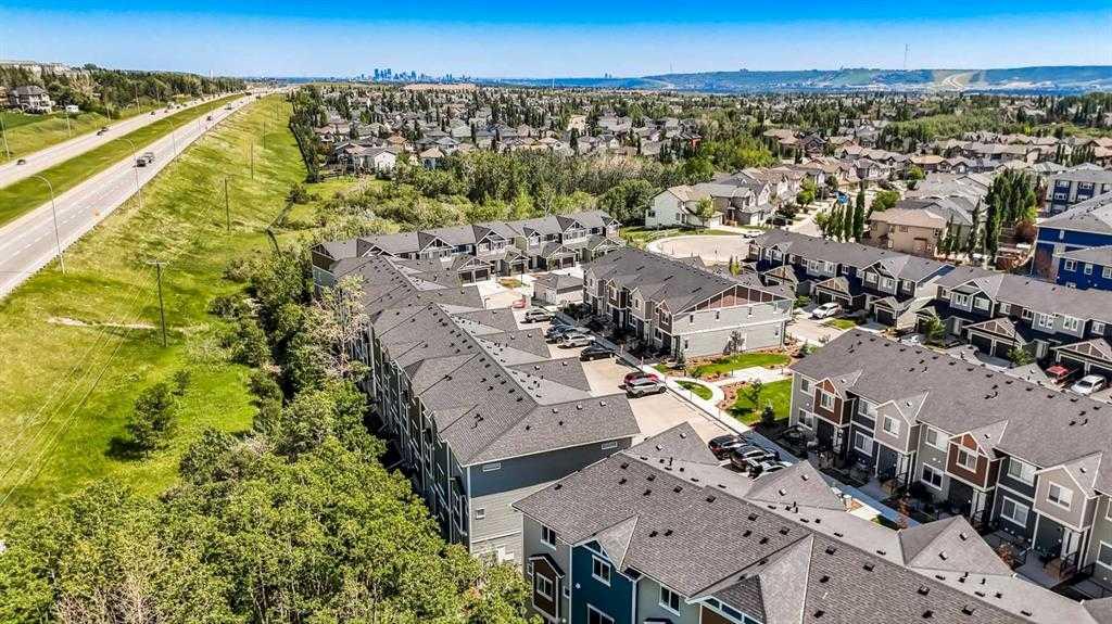 96 Tuscany Summit Square NW photo 3