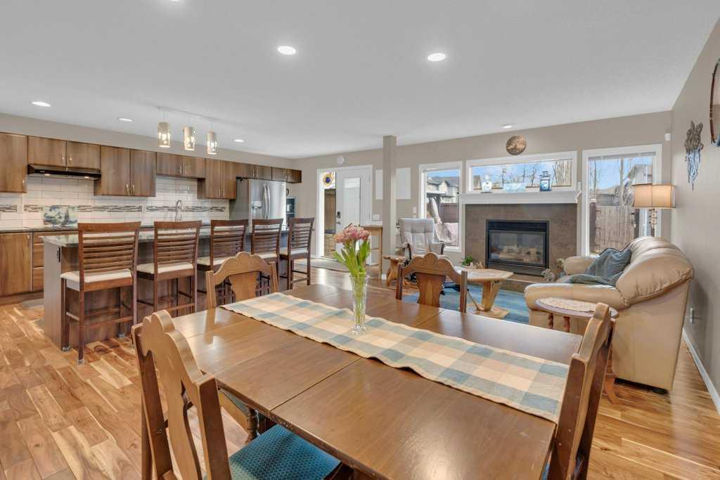 15 New Brighton Manor SE photo 3