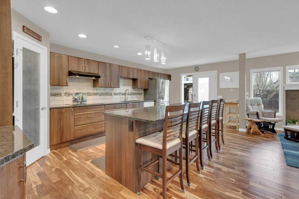 15 New Brighton Manor SE photo 4
