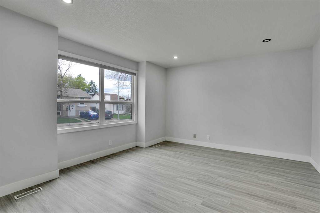44 Falmead Road NE photo 5