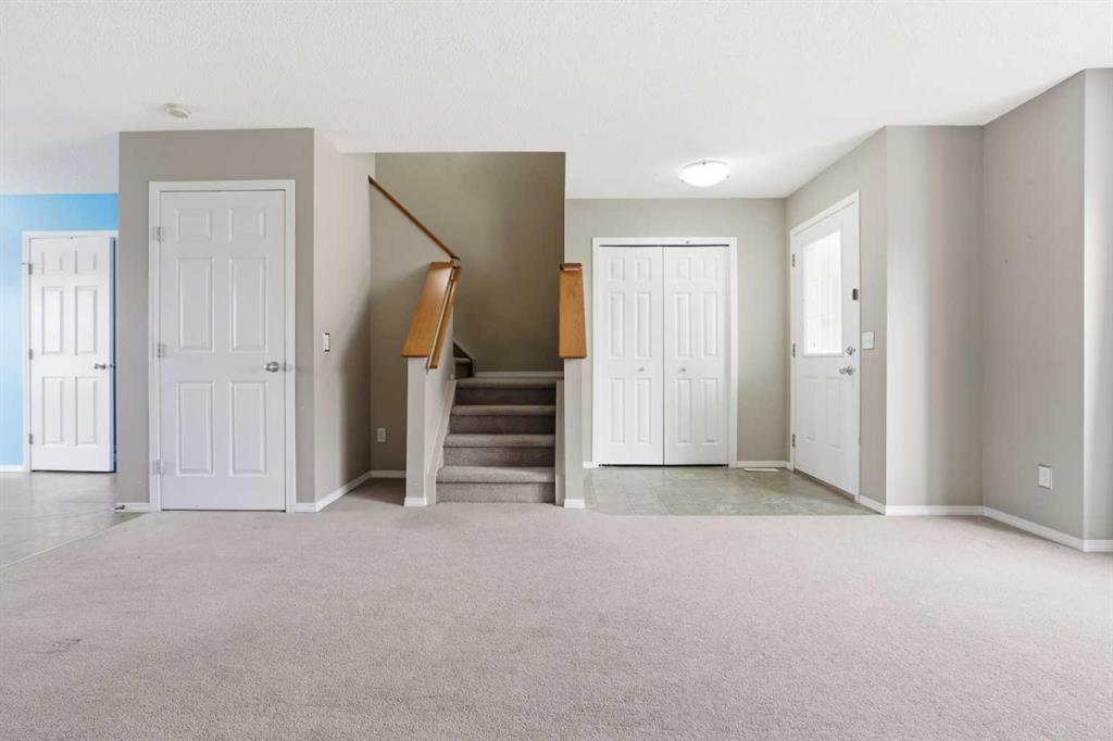 49 Evermeadow Manor SW photo 3