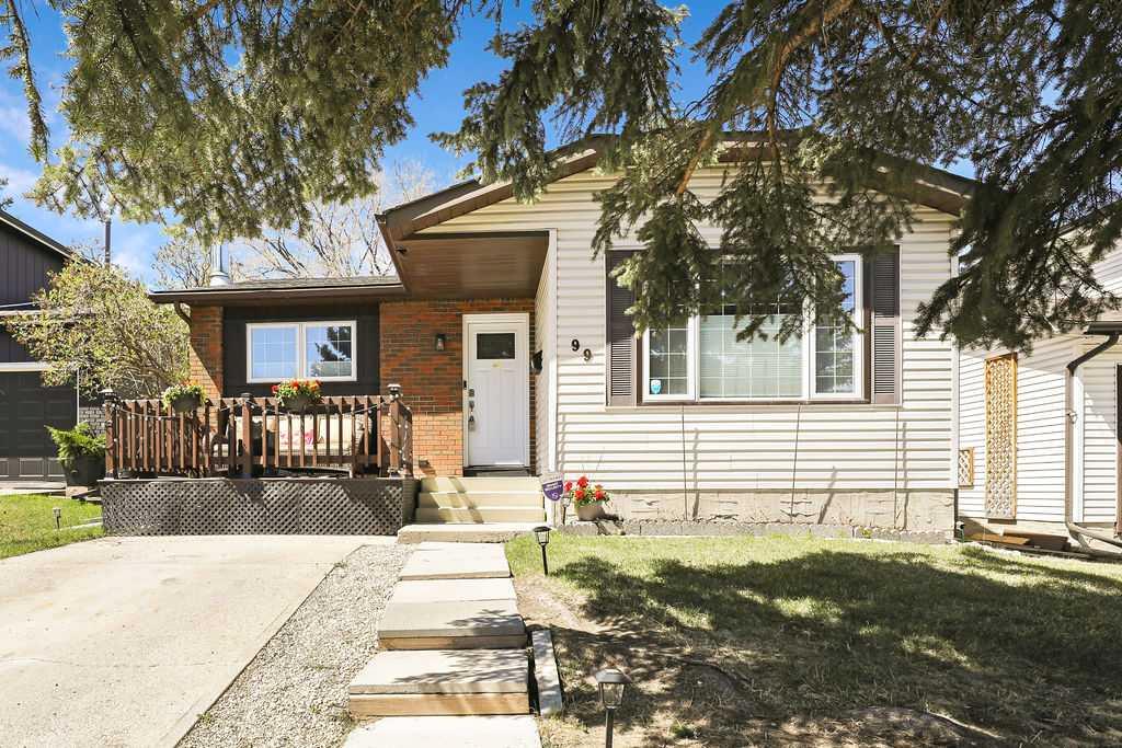 99 Beddington Crescent NE photo 2