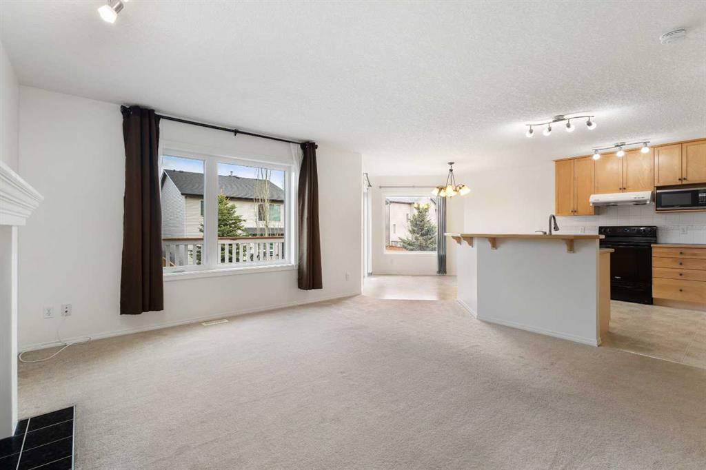 112 Everridge Drive SW photo 3
