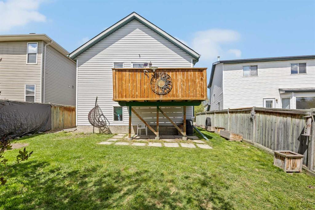 242 Hidden Spring Mews NW photo 5