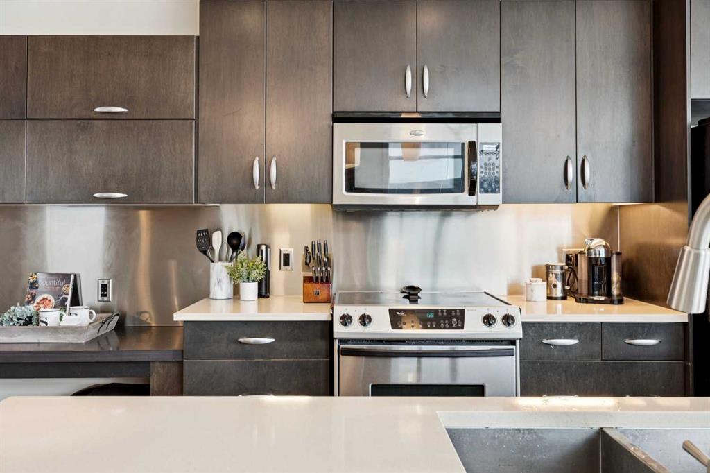 530 12 Avenue SW #201 photo 5