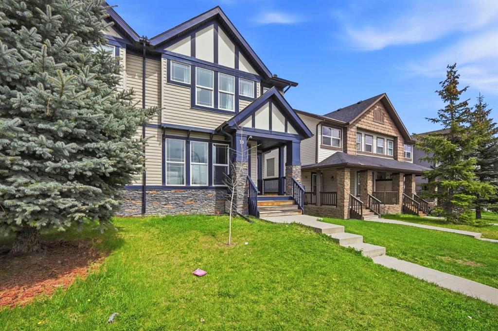 39 Panora Square NW photo 3