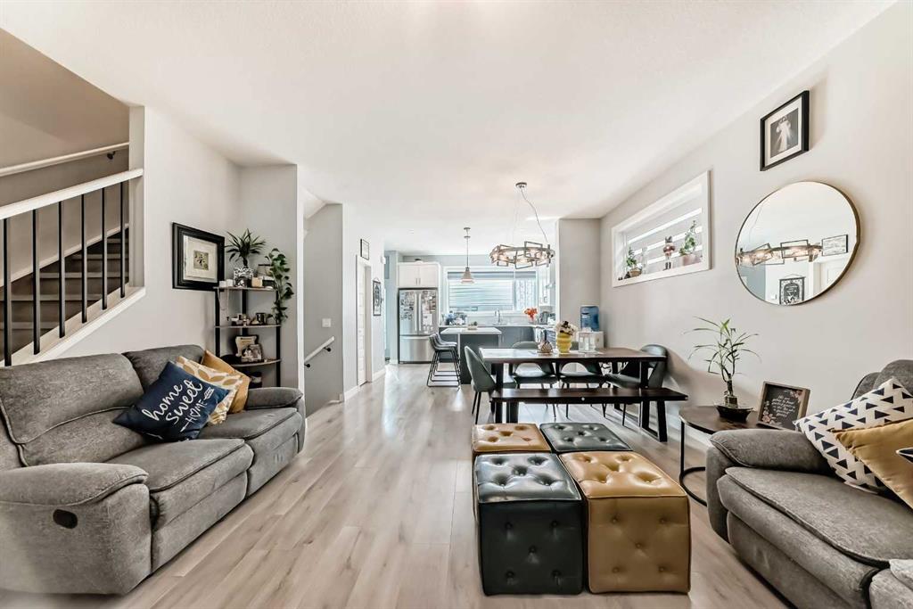15053 37 Street SW photo 4