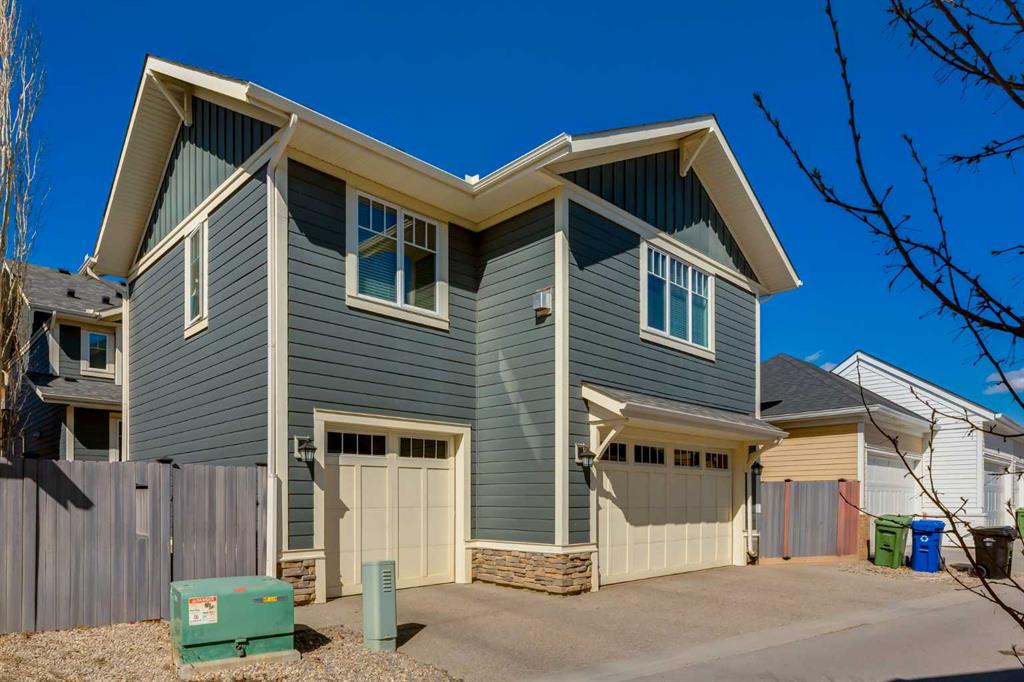 76 Dieppe Drive SW photo 2