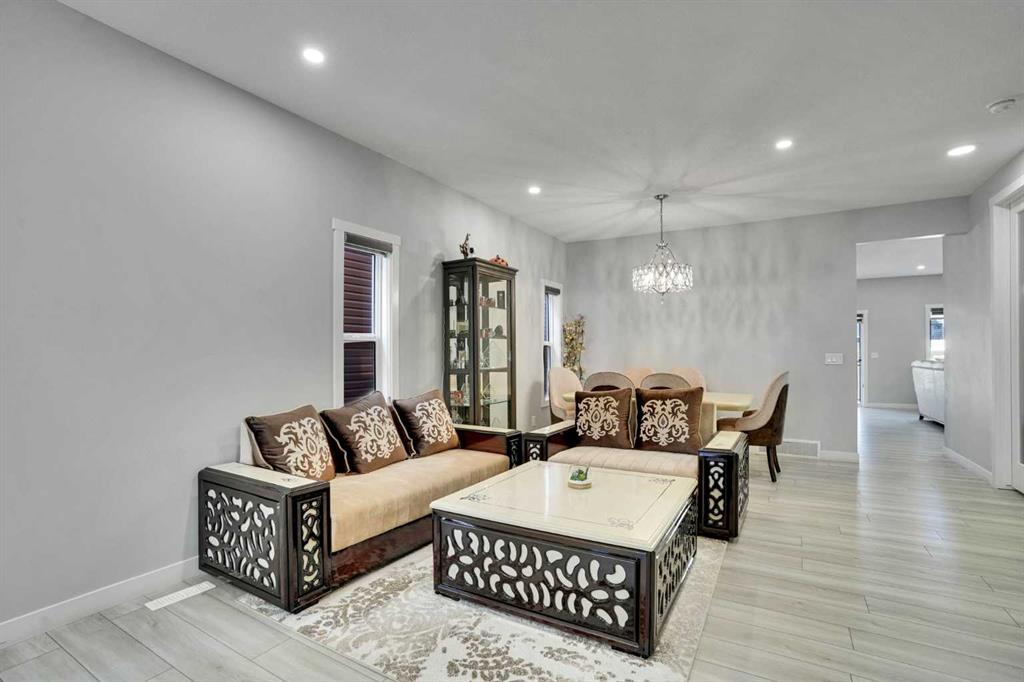 50 Saddlestone Place NE photo 5