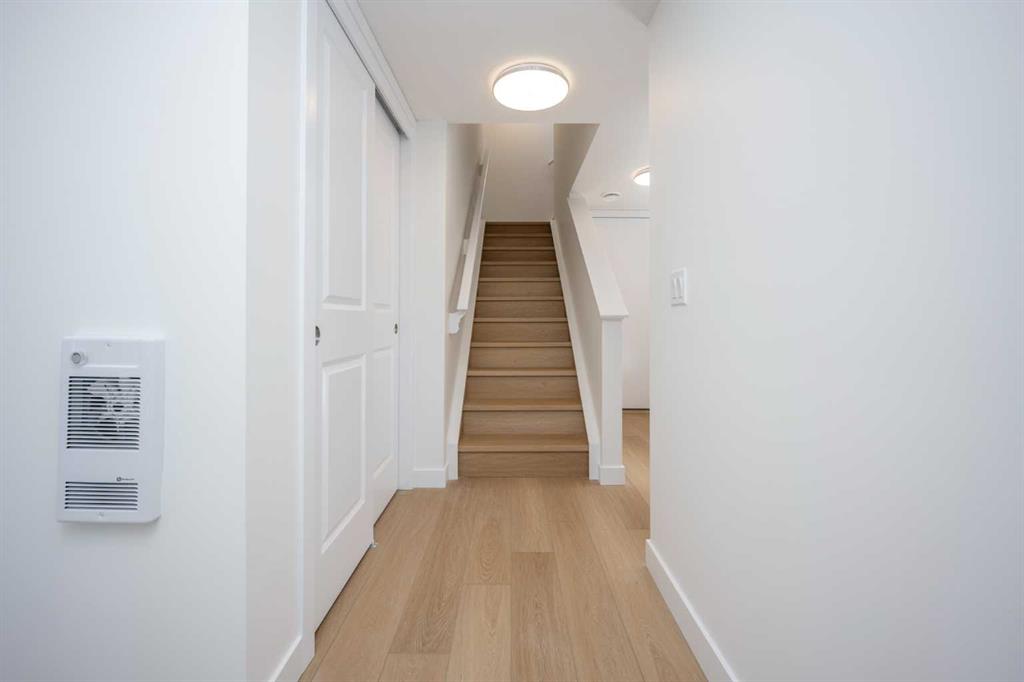 8535 19 Avenue SE #302 photo 3