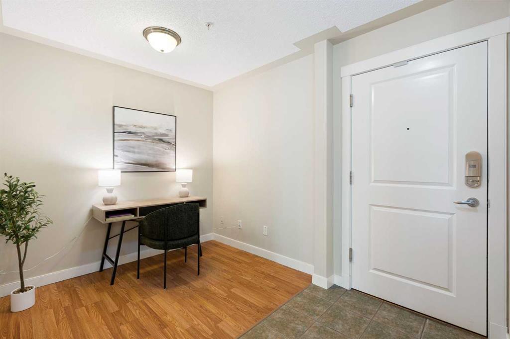 2233 34 Avenue SW #116 photo 5