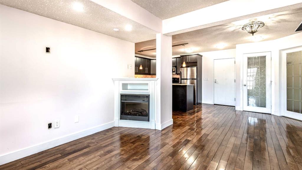 717 4A Street NE #402 photo 3