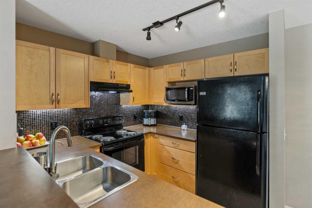 115 Prestwick Villas SE #2218 photo 4