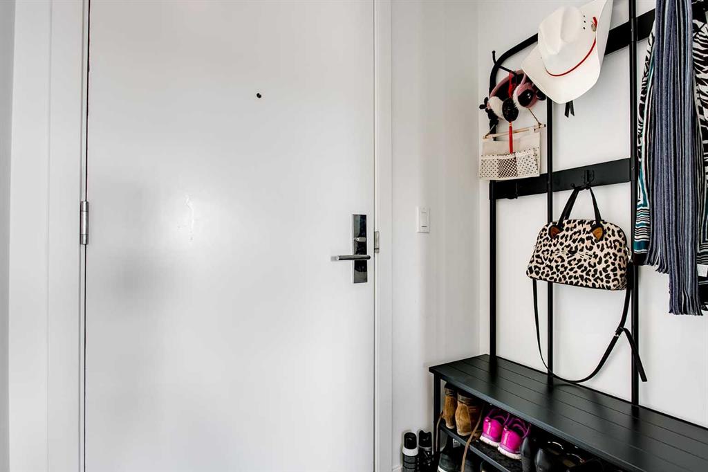 1501 6 Street SW #902 photo 4