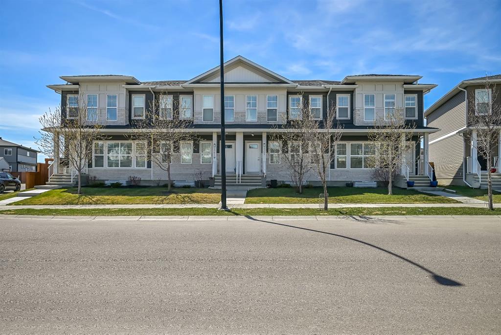 1265 Carrington Boulevard NW photo 2