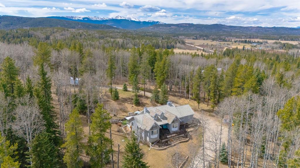 363 Wild Rose Close