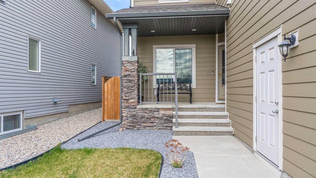 14 Silverado Ridge Link SW photo 3
