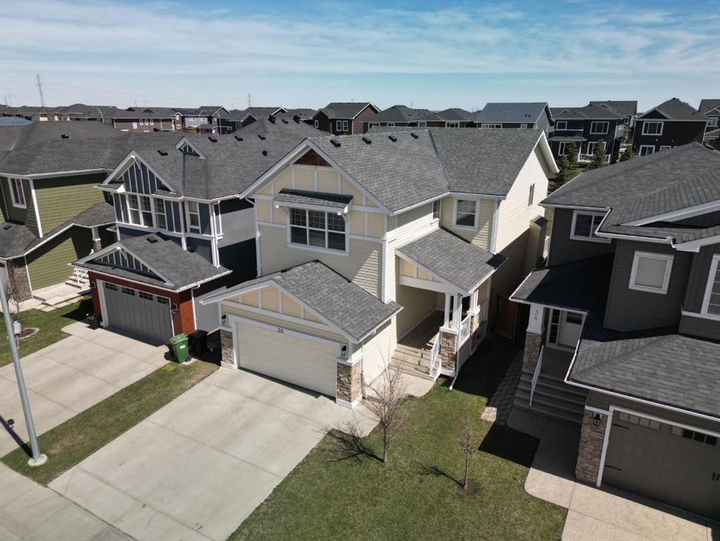 30 Redstone Parade NE photo 4