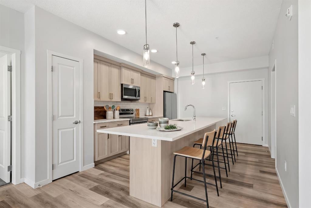 33 Carringham Gate NW #3403