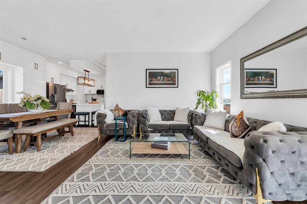 539 East Lakeview Place