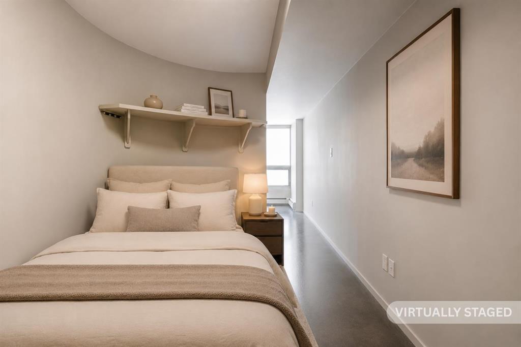 188 15 Avenue SW #303 photo 5