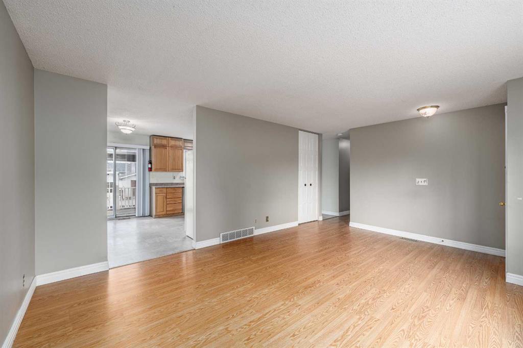 115 Ogden Way SE photo 5