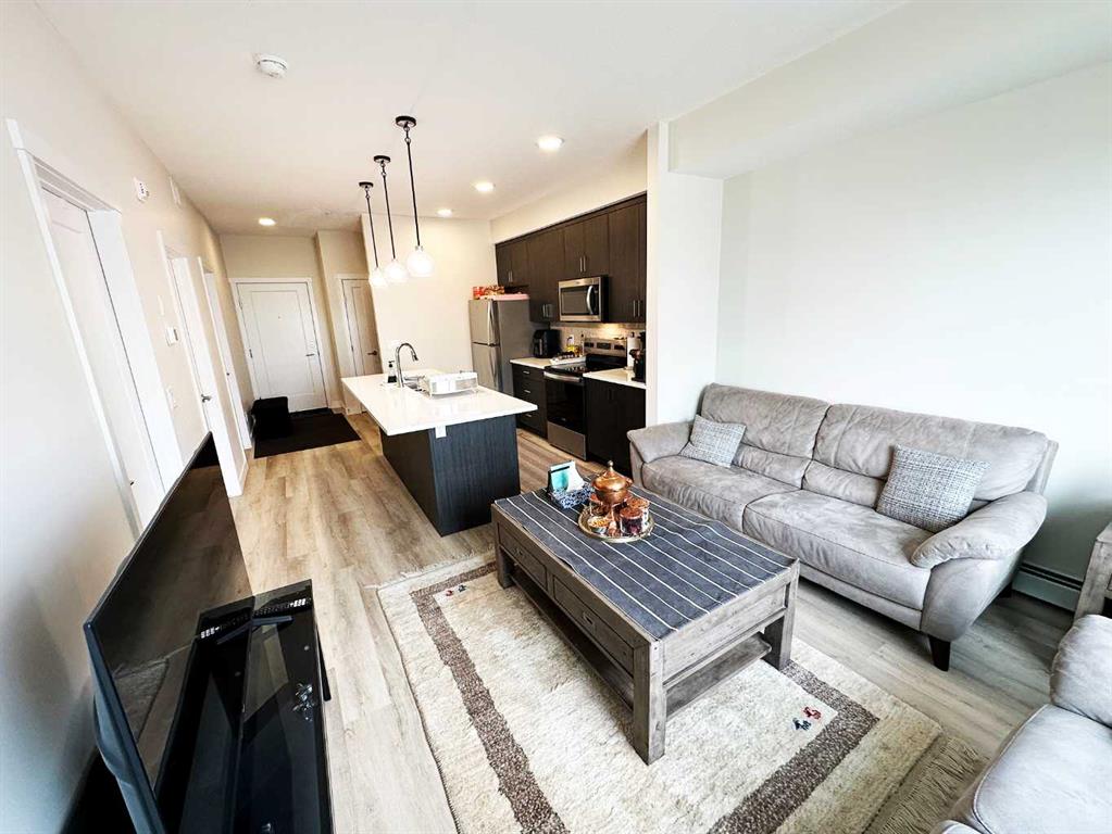 700 Shawnee Square SW #205 photo 4