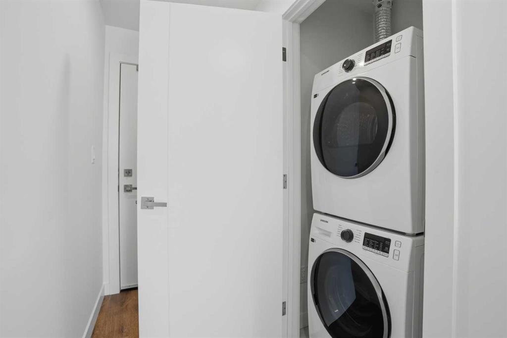 310 15 Avenue SW #309 photo 5