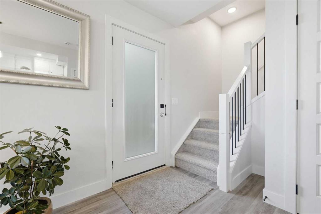 2635 1 Avenue NW #2 photo 3