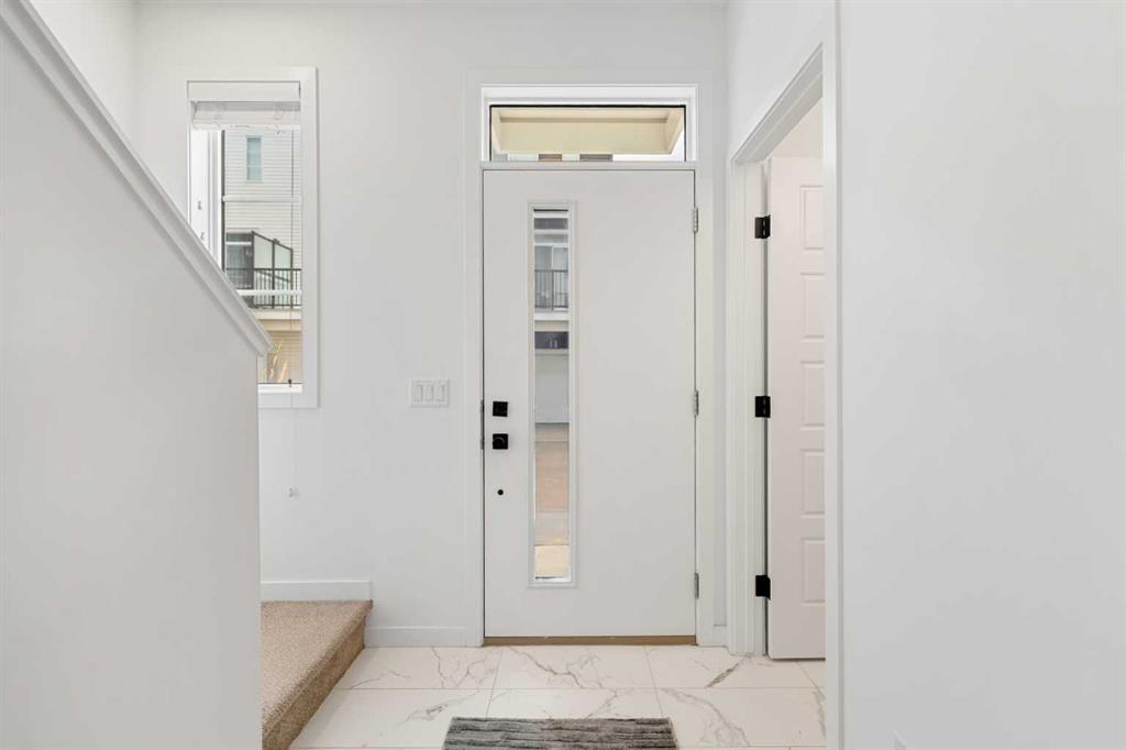 85 Walgrove Common SE photo 2