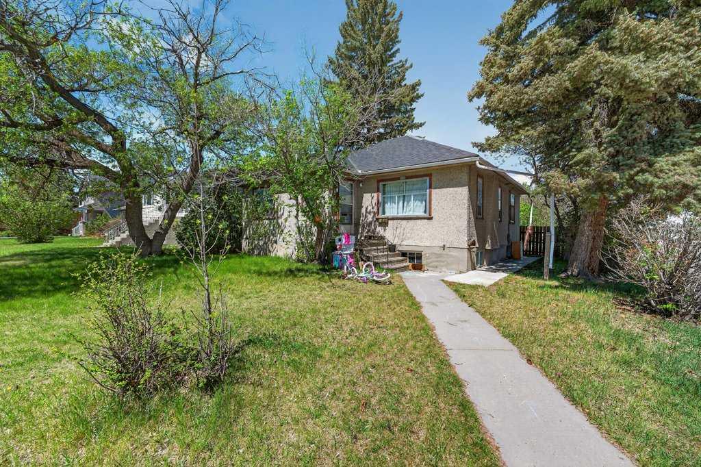 1102 21 Avenue NW photo 5