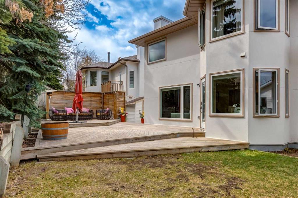 117 Straddock Terrace SW photo 3