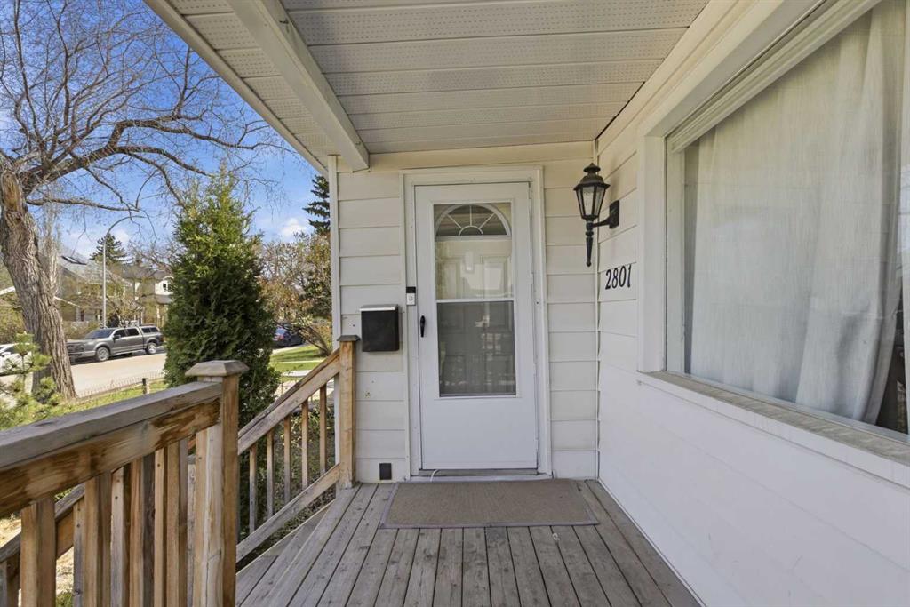 2801 26A Street SW photo 3