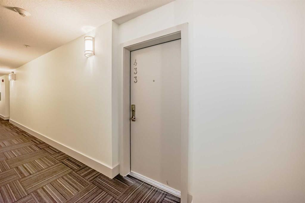 4303 1 Street NE #433 photo 3