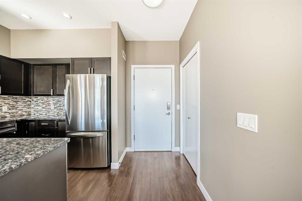 4303 1 Street NE #433 photo 4