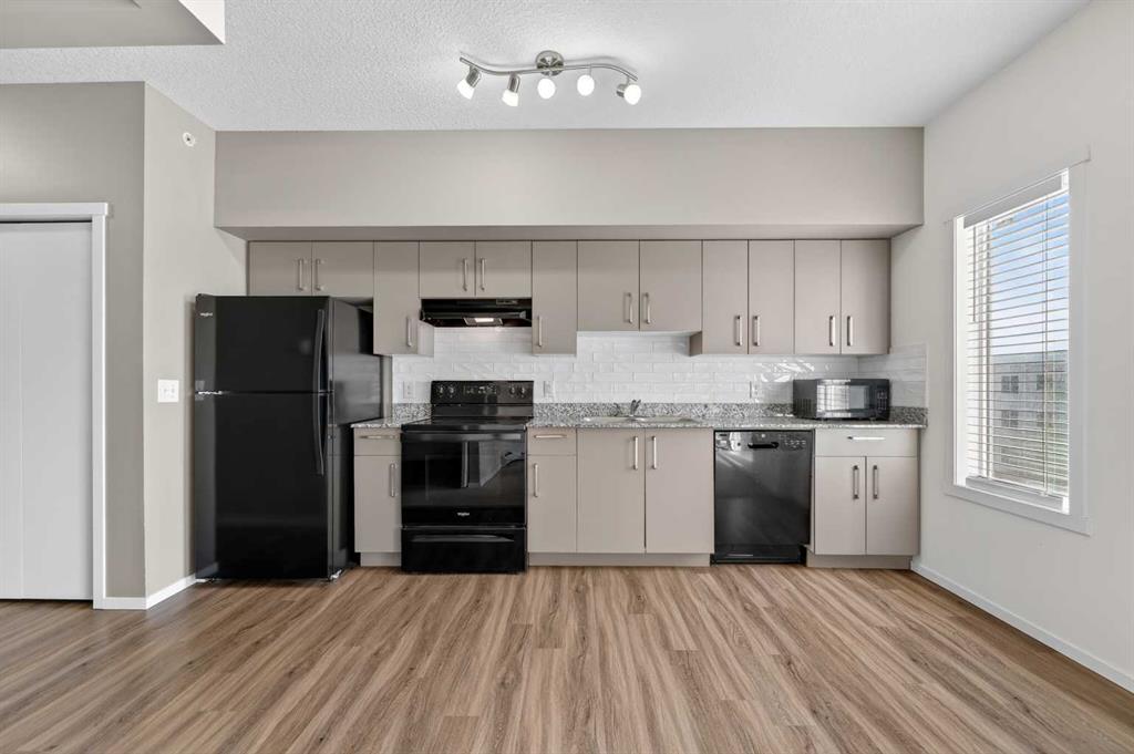 4641 128 Avenue NE #1611 photo 2
